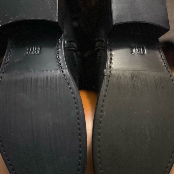 Frye Vicky 6” moto boot/ black/size 9 - Picture 5 of 8